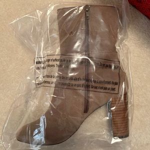 Sole Society Brand New Suede Heeled Boots